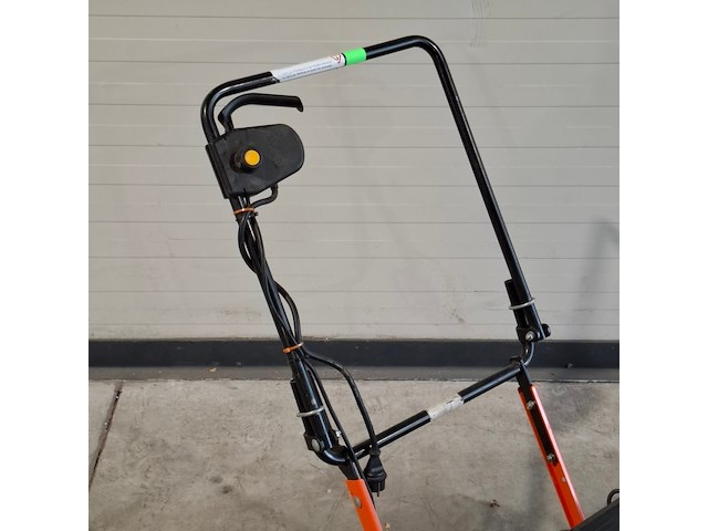 Verticuteermachine - 400mm - 230v eliet, e 401 electric, bouwjaar 2015 - afbeelding 6 van  10