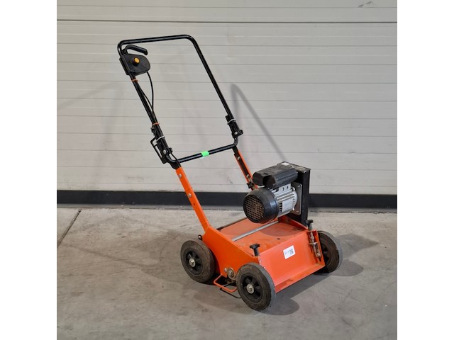 Verticuteermachine - 400mm - 230v eliet, e 401 electric, bouwjaar 2016 - afbeelding 1 van  9