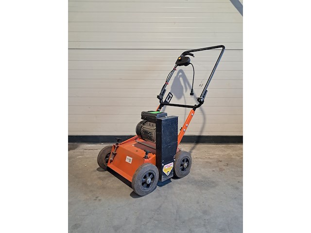 Verticuteermachine - 400mm - 230v eliet, e 401 electric, bouwjaar 2017 - afbeelding 1 van  16