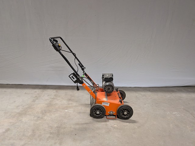 Verticuteermachine - 400mm - 230v eliet, e 401 electric, bouwjaar 2018 - afbeelding 1 van  7