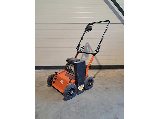Verticuteermachine - 400mm - 230v eliet, e 401 electric, bouwjaar 2018 - afbeelding 1 van  18