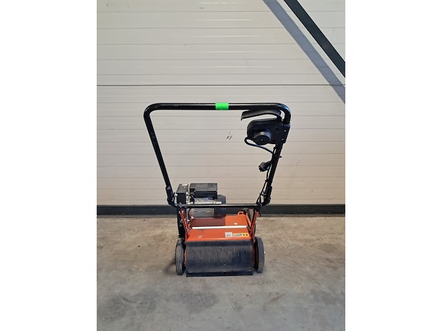 Verticuteermachine - 400mm - 230v eliet, e 401 electric, bouwjaar 2018 - afbeelding 13 van  18
