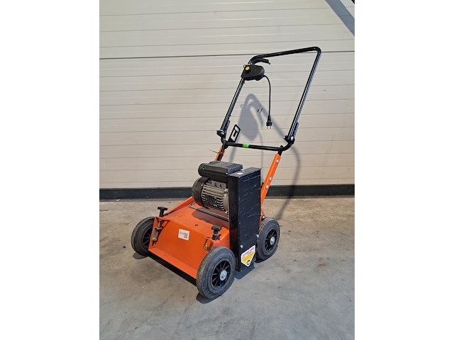 Verticuteermachine - 400mm - 230v eliet, e 401 electric, bouwjaar 2018 - afbeelding 2 van  18