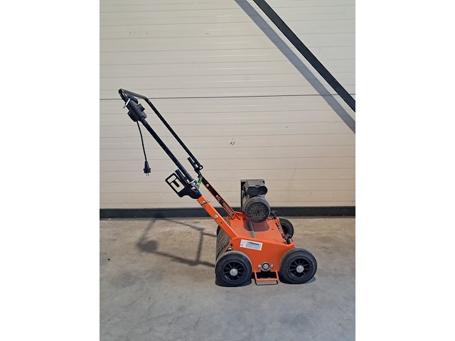 Verticuteermachine - 400mm - 230v eliet, e 401 electric, bouwjaar 2018 - afbeelding 6 van  18