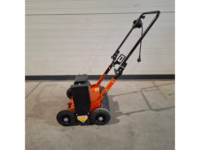 Verticuteermachine - 400mm - 230v eliet, e 401 electric, bouwjaar 2018 - afbeelding 3 van  9