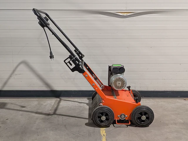 Verticuteermachine 40cm 220v, eliet, e 401 electric, 2014 - afbeelding 5 van  6