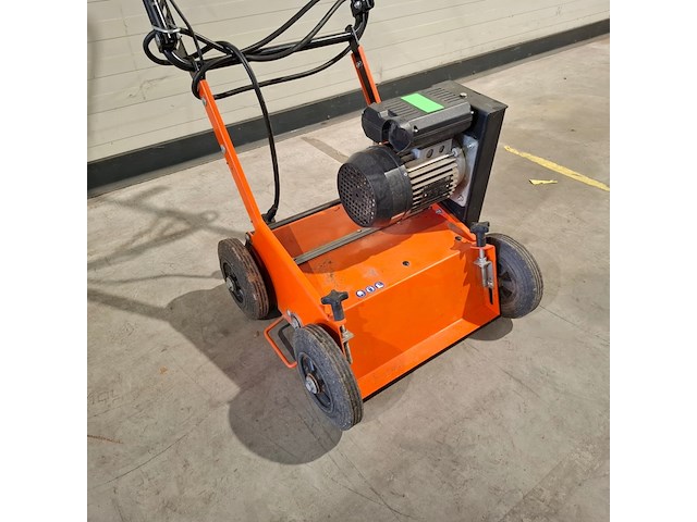 Verticuteermachine 40cm 220v, eliet, e 401 electric, 2017 - afbeelding 6 van  6