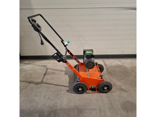 Verticuteermachine 40cm 220v, eliet, e 401 electric, 2017 - afbeelding 1 van  6