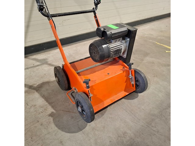 Verticuteermachine 40cm 220v, eliet, e 401 electric, 2017 - afbeelding 6 van  6
