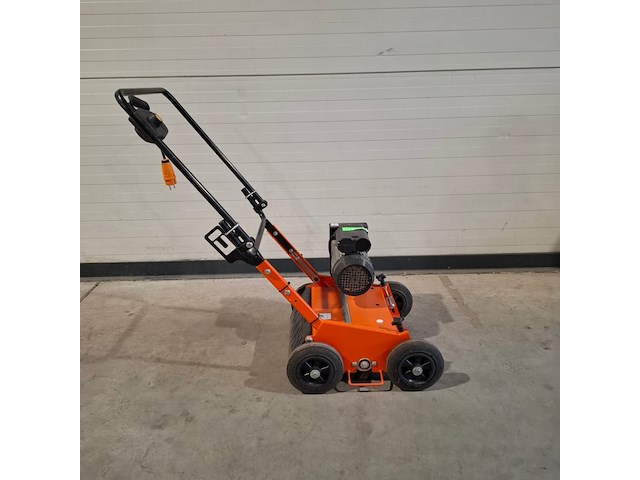 Verticuteermachine 40cm 220v eliet, e 401 electric, bouwjaar 2015 - afbeelding 1 van  8