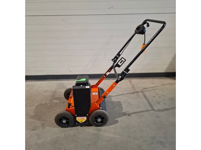 Verticuteermachine 40cm 220v eliet, e 401 electric, bouwjaar 2015 - afbeelding 3 van  8