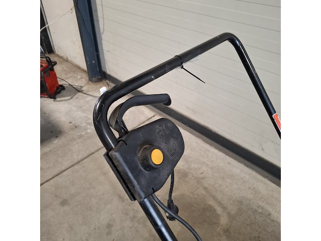 Verticuteermachine 40cm 220v eliet, e 401 electric, bouwjaar 2016 - afbeelding 4 van  6