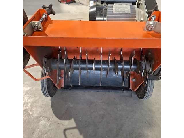 Verticuteermachine 40cm 220v eliet, e 401 electric, bouwjaar 2016 - afbeelding 6 van  6