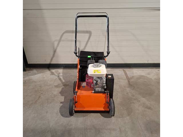 Verticuteermachine 40cm benzine, eliet, e 401 petrol, 2016 - afbeelding 4 van  6