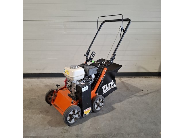 Verticuteermachine 40cm benzine eliet, e 401 petrol, bouwjaar 2015 - afbeelding 1 van  6
