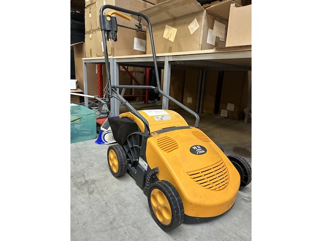 Verticuteermachine, stiga, les1500 - afbeelding 1 van  7