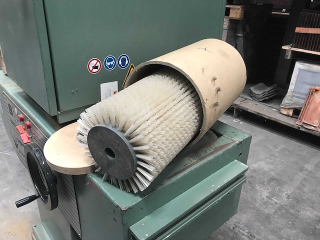 Vertongen - s320 - vertongen borstelmachine - afbeelding 10 van  18