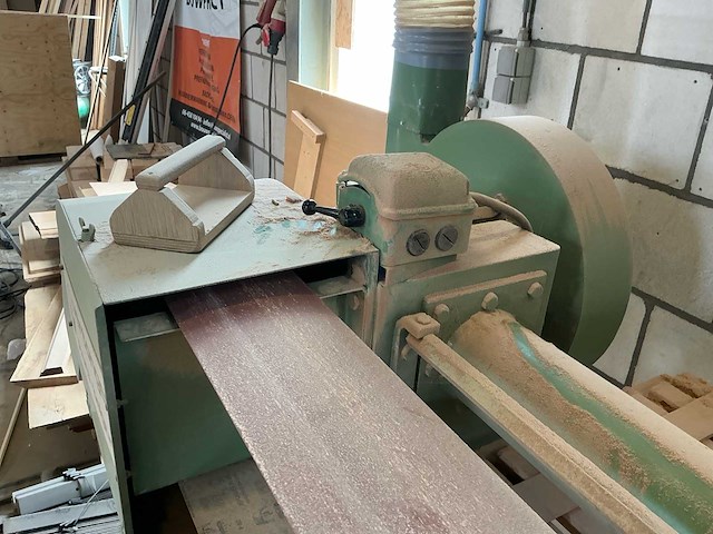 Vertongen langbandschuurmachine - afbeelding 8 van  14