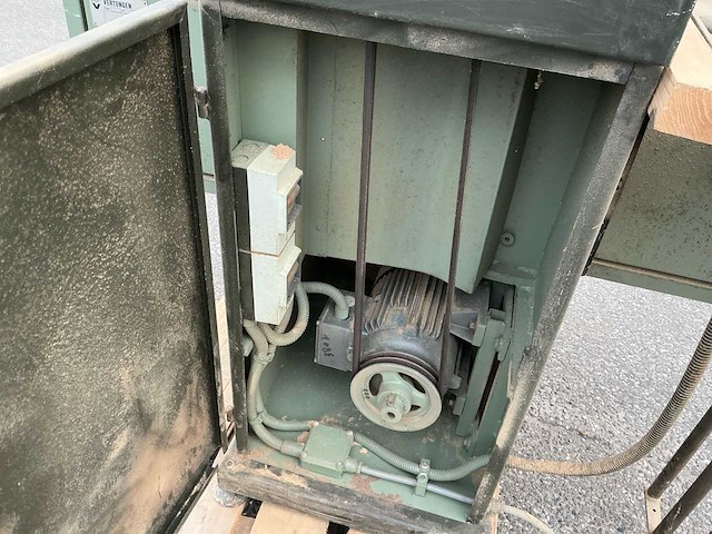 Vertongen s02 bandschuurmachine - afbeelding 10 van  20