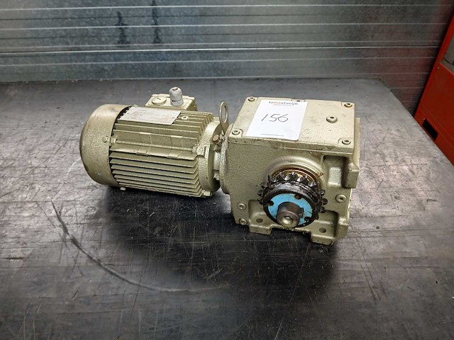 Vertragings motor - afbeelding 1 van  2