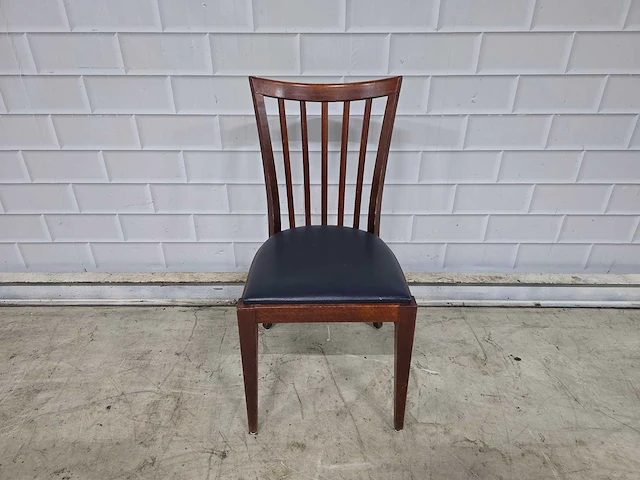 Vervoort - restaurantstoelen (50x) - afbeelding 1 van  9