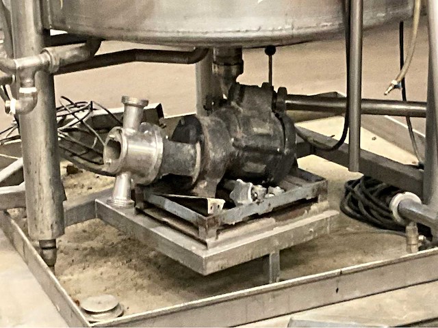 Verwarmde horizontale mengtank - afbeelding 5 van  9
