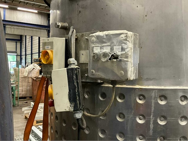 Verwarmde horizontale mengtank - afbeelding 8 van  9