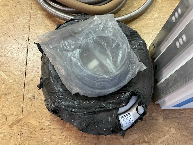 Verwarming en rookgasafvoer slang - afbeelding 3 van  5