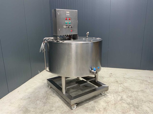 Verwarmingsketel met zwaar roerwerk - afbeelding 1 van  7