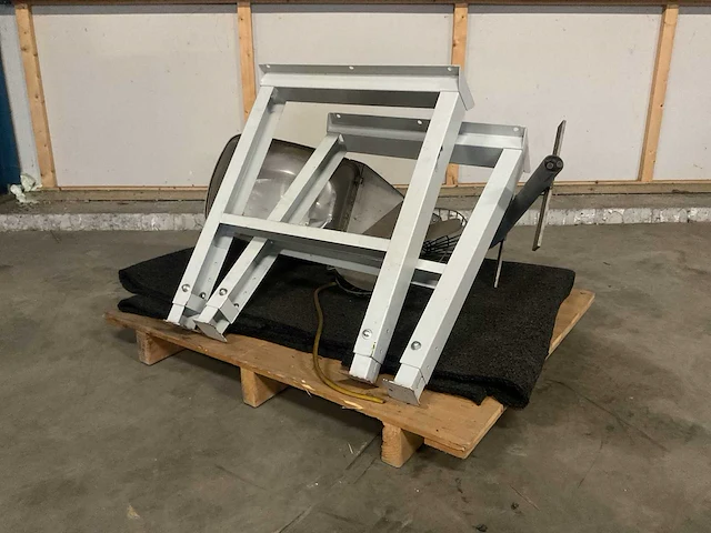 Verzamel pallet - afbeelding 2 van  3