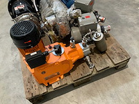 Verzamelen - vloeistofpompen en elektromotoren (6x) - afbeelding 6 van  8