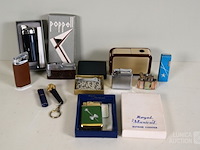 Verzameling aanstekers - afbeelding 1 van  5