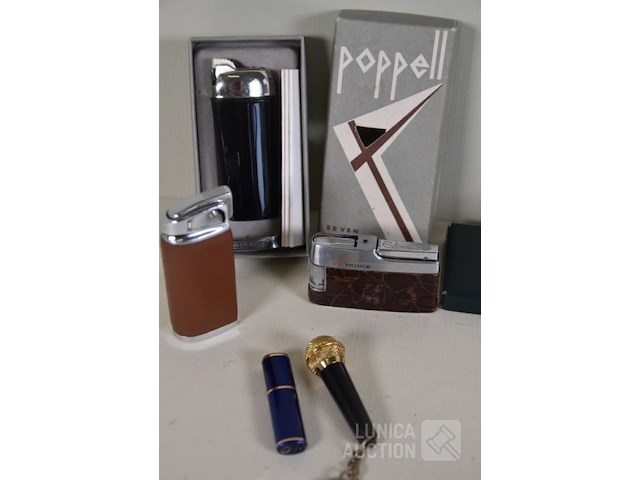 Verzameling aanstekers - afbeelding 3 van  5