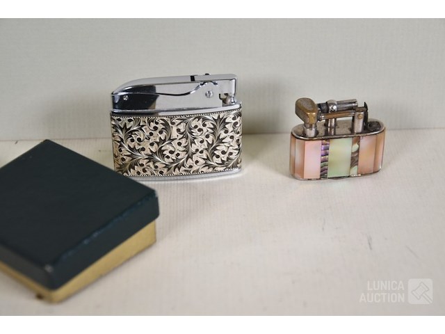 Verzameling aanstekers - afbeelding 5 van  5