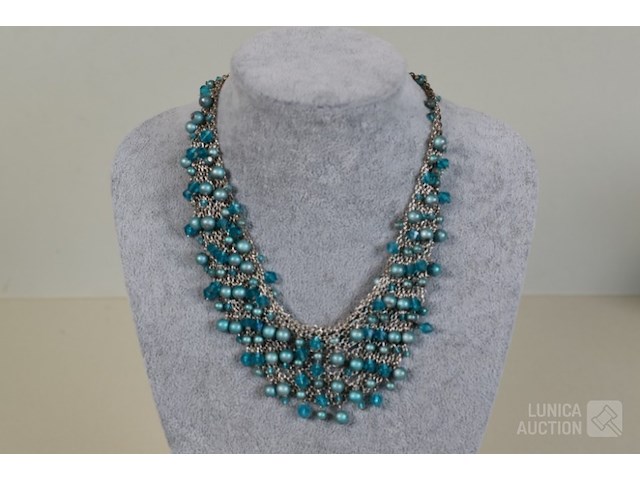 Verzameling bijouterie - afbeelding 2 van  5