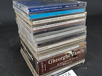 Verzameling cd's - afbeelding 1 van  5