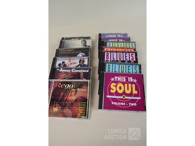 Verzameling cd's - afbeelding 1 van  3