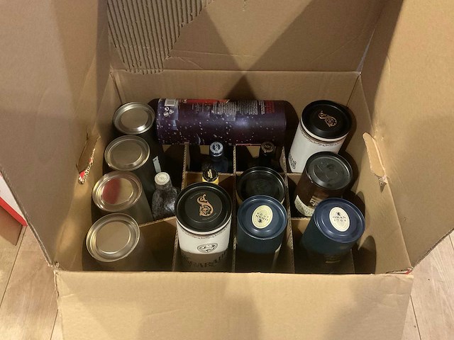 Verzameling collectie whisky/whiskey (150x) - afbeelding 18 van  24