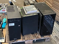 Verzameling computeronderdelen - afbeelding 5 van  15