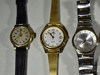 Verzameling dameshorloges - afbeelding 2 van  5