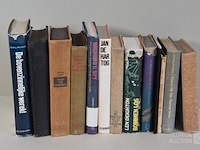 Verzameling gesigneerde boeken - afbeelding 1 van  26