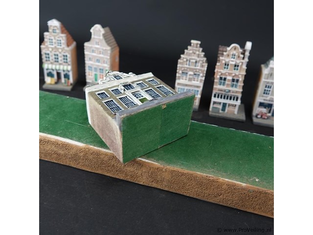 Verzameling grachtenpandjes - afbeelding 5 van  5