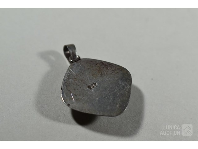 Verzameling hangers - afbeelding 6 van  9