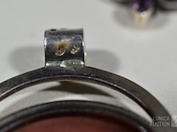 Verzameling hangers - afbeelding 6 van  8