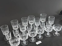 Verzameling kristallen glazen - afbeelding 2 van  5
