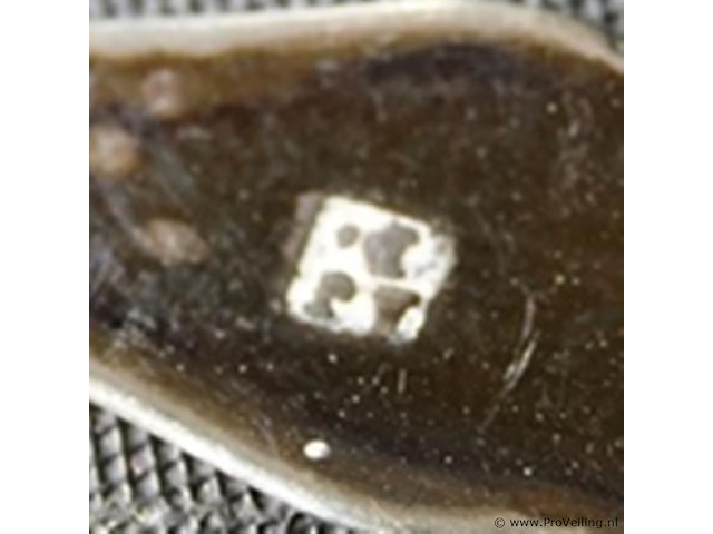 Verzameling lepeltje in verzilverde lepeldoos - afbeelding 3 van  5