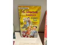 Verzameling luisterboeken | o.a. carry slee - afbeelding 5 van  7