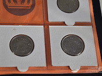 Verzameling munten - afbeelding 7 van  16