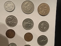 Verzameling oude munten - afbeelding 3 van  21