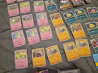 Verzameling pokémon kaarten en accessoires - afbeelding 3 van  21